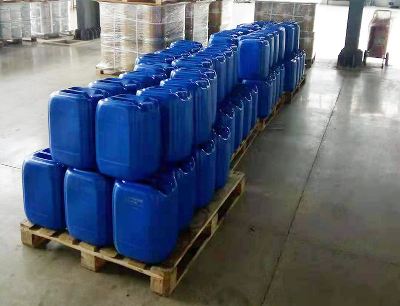 环氧树脂在固化历程中要实时清洁运用的容器_行业动态_亚游国际